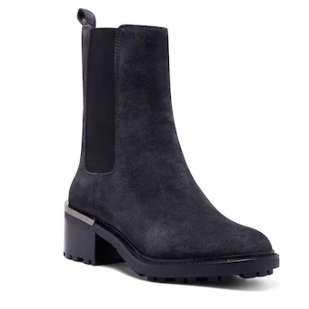 NWB Vince Camuto Kourtly Bootie size 10